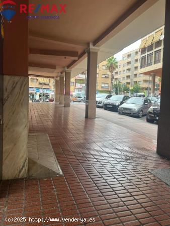  Se vende gran local con negocio de comida para llevar. - ALICANTE 