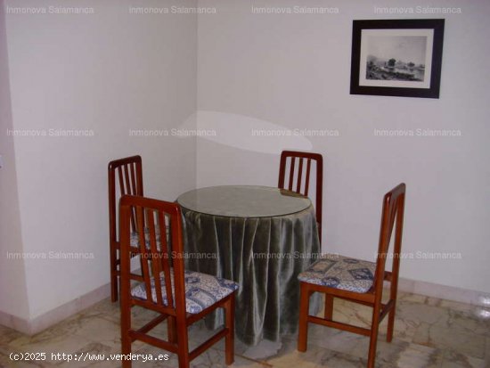 SALAMANCA ( Centro histórico - Calle Toro ) : 1d y 1wc . 650 € . - Salamanca