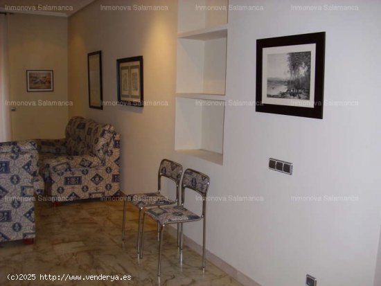 SALAMANCA ( Centro histórico - Calle Toro ) : 1d y 1wc . 650 € . - Salamanca