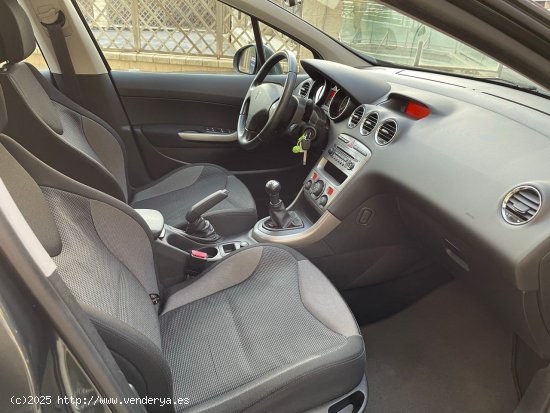 Peugeot 308 1.6 VTI 120CV SPORT IMPOLUTO !! - Barcelona