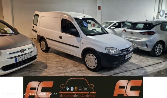 Opel Combo 1.3 CDTI 75CV FURGON AIRE ACONDICIOANADO-DIRECCIÓN ASISTIDA - Mataró