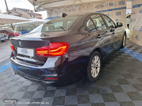 BMW Serie 3 318d Auto. 4P de 2017 con 65.062 Km por 21.500 EUR. en Pontevedra