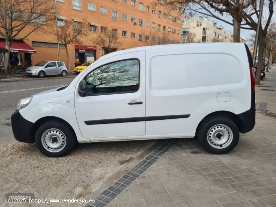 Renault Kangoo 1.5 dci 75cv Furgon de 2019 con 110.000 Km por 6.795 EUR. en Madrid