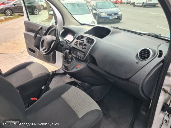 Renault Kangoo 1.5 dci 75cv Furgon de 2019 con 110.000 Km por 6.795 EUR. en Madrid