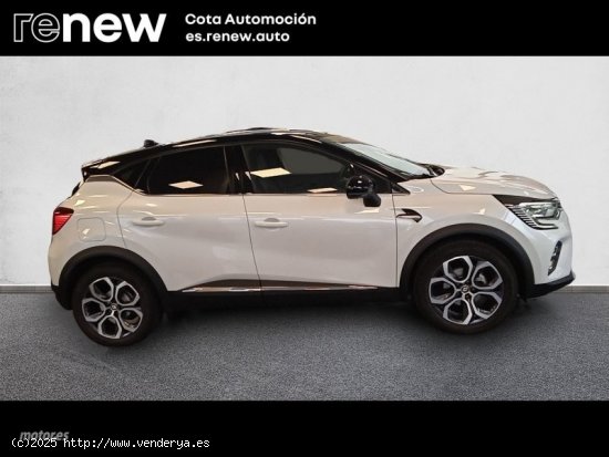 Renault Captur TECHNO TCE 140CV MILD HYBRID de 2023 con 9.000 Km por 25.500 EUR. en Madrid