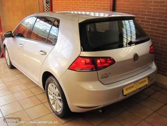 Volkswagen Golf Advance 1.6 TDI 110cv BMT de 2016 con 250.000 Km por 9.999 EUR. en Ciudad Real