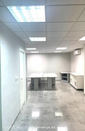  SE ALQUILA LOCAL COMERCIAL-OFICINA EN NOVELDA - ALICANTE 