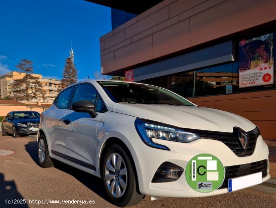 Renault Clio BULSINESS SCE 72CV.  MUY BUEN ESTADO Y POCOS KM. - Mollet