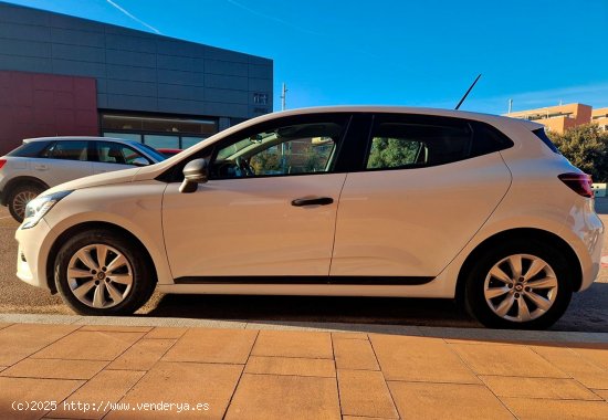 Renault Clio BULSINESS SCE 72CV.  MUY BUEN ESTADO Y POCOS KM. - Mollet