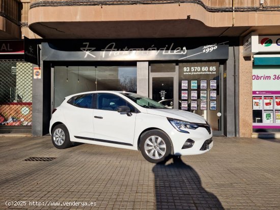 Renault Clio BULSINESS SCE 72CV.  MUY BUEN ESTADO Y POCOS KM. - Mollet