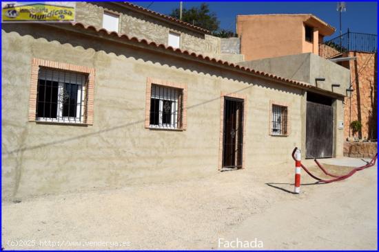 Muy cerca de Abanilla, casa cueva con gran parcela. - MURCIA