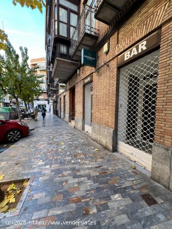  Bajo comercial en pleno centro de Murcia - MURCIA 