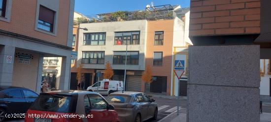 CÉNTRICO DÚPLEX EN VENTA EN BADAJOZ - BADAJOZ