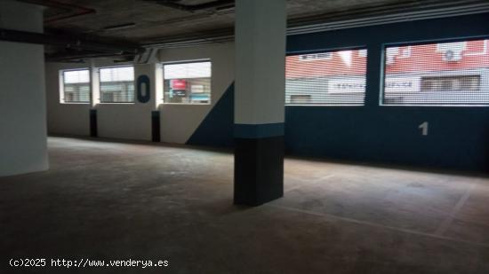  Alquiler de plaza de parking a metros de Vialia - MALAGA 