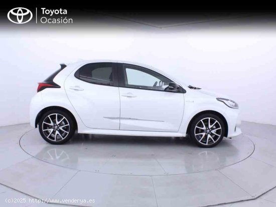 Toyota Yaris 1.5 120H Style + Pack Protección - Zaragoza