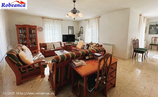 Casa en venta en Aldeanueva de Santa Cruz (Ávila)