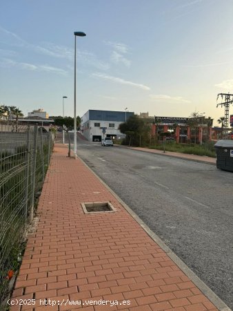 Parcela en venta en Guardamar del Segura (Alicante)