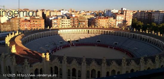  AMPLIO PISO LUMINOSO - FRENTE PLAZA DE TOROS - ALBACETE 