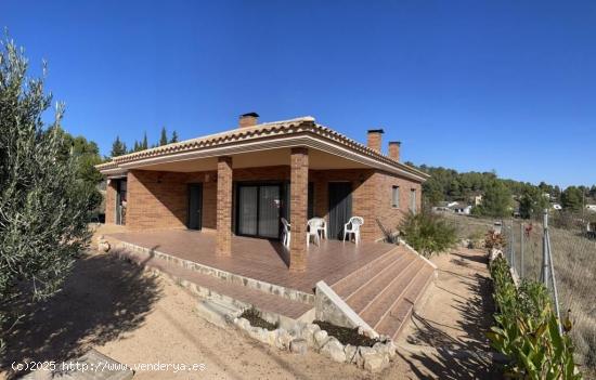  PRECIOSA CASA DE UNA PLANTA - TARRAGONA 