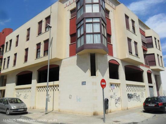  LOCAL COMERCIAL EN ALQUILER ORIHUELA, ZONA PUENTE REY= 900 € AL MES - ALICANTE 