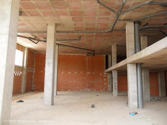 LOCAL COMERCIAL EN ALQUILER ORIHUELA, ZONA PUENTE REY= 900 € AL MES - ALICANTE