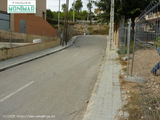  VENTA DE PARCELA EN URB. LAS COLINAS DE OLIVELLA. - BARCELONA 