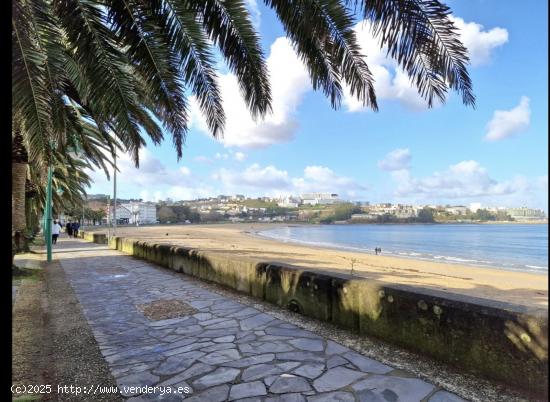 LOCAL SUPERCOMERCIAL EN SANTA CRISTINA - AL LADO DE LA PLAYA - A CORUÑA