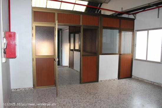 Nave industrial en Elche zona Carrus, 815 m2 - ALICANTE