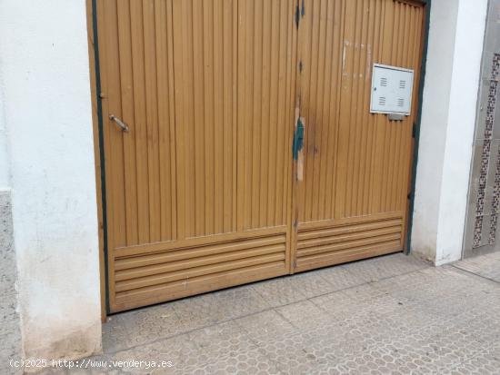  COCHERA EN VENTA EN VALDEOLLEROS - CORDOBA 