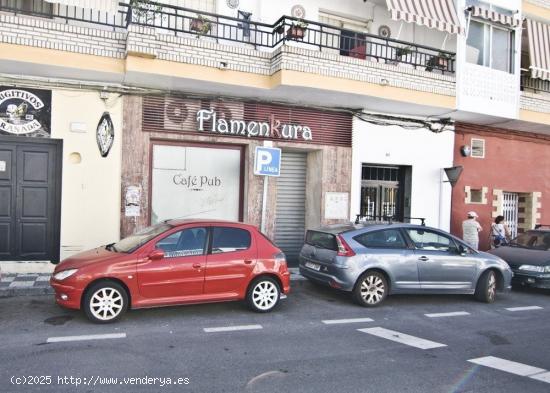  Alquiler antiguo pub en zona centro de Salobreña - GRANADA 