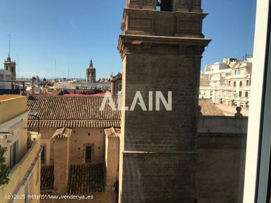 EXCELENTE PISO EN AYUNTAMIENTO DE VALENCIA - VALENCIA