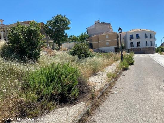 SOLARES URBANIZABLES EN MONTEFRÍO ZONA TRANQUILA E IDEAL PARA VIVIR !!!! - GRANADA