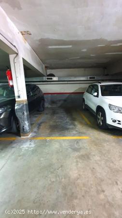 PLAZA DE PARKING EN LA CREU DE BARBERÀ - BARCELONA