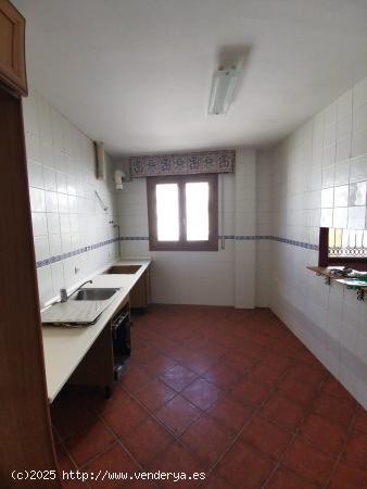 Casa en venta en Ohanes - ALMERIA