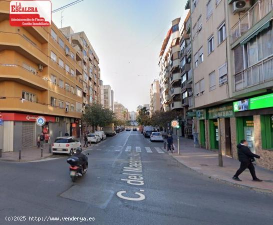 Zona muy comercial, mucha visibilidad, local 120m2 planta baja - ALICANTE