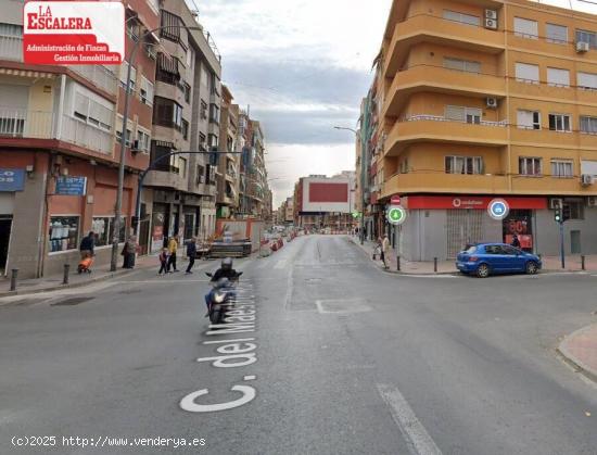 Zona muy comercial, mucha visibilidad, local 120m2 planta baja - ALICANTE