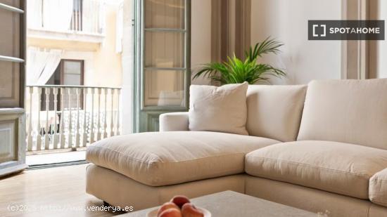 Apartamento de estilo elegante de 2 habitaciones en el distrito de Ciutat Vella - BARCELONA