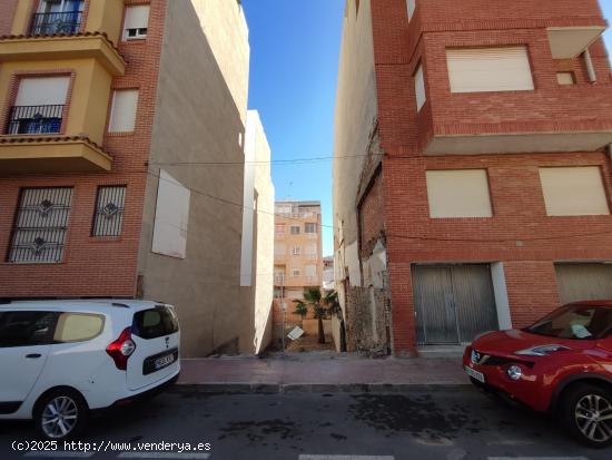 Solar edificable en el centro de Guardamar del Segura, Alicante, Costa Blanca - ALICANTE