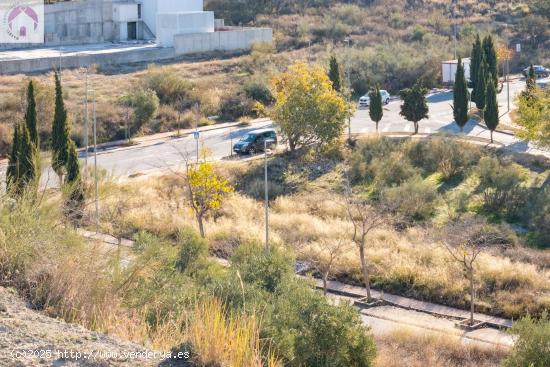 TERRENO INDUSTRIAL!!!!!!! - GRANADA