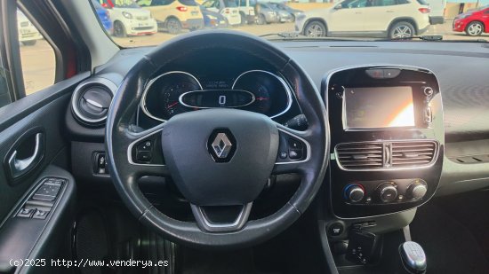 Renault Clio 0.9 - El Prat de Llobregat