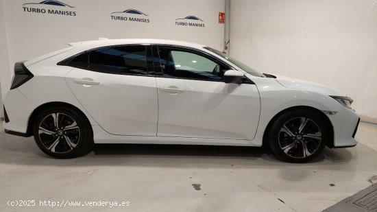 Honda Civic 1.6 I-DTEC ELEGANCE NAVI CAMARA - QUART DE POBLET