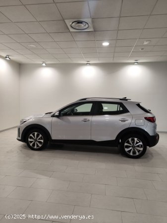 Kia Stonic 1.0 T-GDi 74kW (100CV) MHEV iMT Drive - Lleida