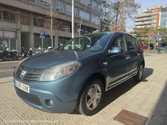  Dacia Sandero Base 1.2 16v 75cv - Barcelona 