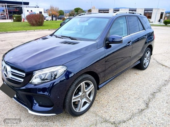  Mercedes Clase GLE 250 D 4MATIC AMG LINE de 2017 con 90.000 Km por 39.000 EUR. en Madrid 