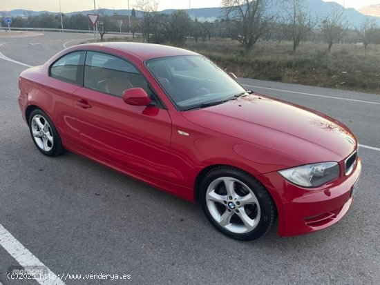 BMW Serie 1 118d de 2010 con 250.000 Km por 7.500 EUR. en La Rioja