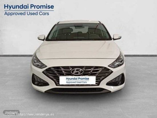 Hyundai i30 1.5 DPI Klass SLX 110 de 2024 con 10.343 Km por 20.490 EUR. en Sevilla