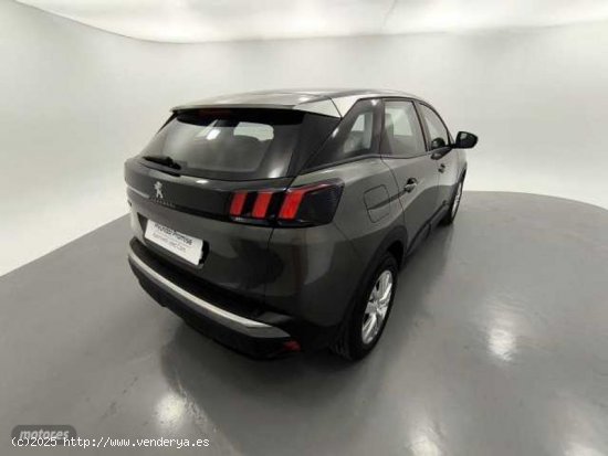 Peugeot 3008 3008 1.6BlueHDi Active S&S 120 de 2017 con 101.850 Km por 14.900 EUR. en Barcelona