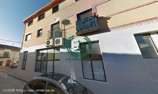 LOCAL COMERCIAL EN VENTA, TORRELAGUNA- MADRID. PVP. 160.000 € - MADRID