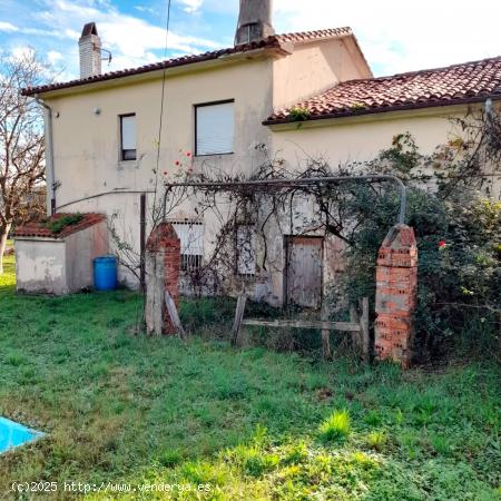 Casa de 2 plantas con terreno para reformar en Zurita - CANTABRIA