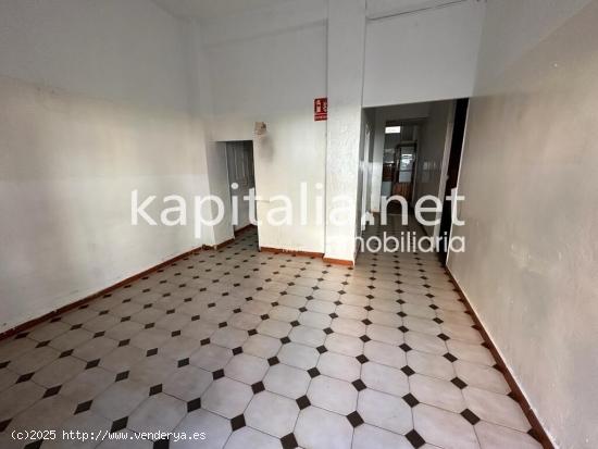 Local comercial en alquiler en Ontinyent (Valencia) - VALENCIA